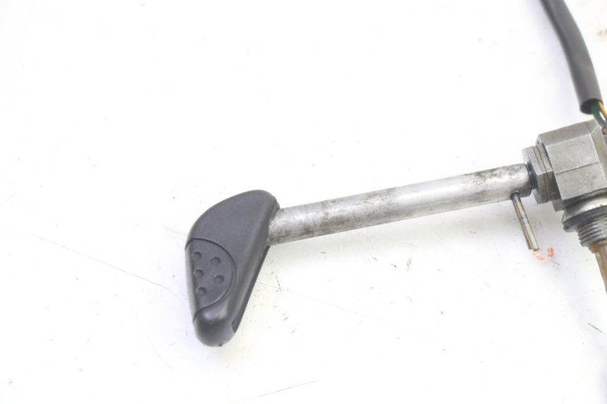 photo de KRANIK ZBIORNIKA PEUGEOT SPEEDAKE 50 (1995 - 1997) - Zbliżenie techniczne