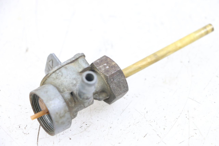 photo de KRANIK ZBIORNIKA HONDA TRX 300 (1988 - 2000) - Inny kąt widzenia