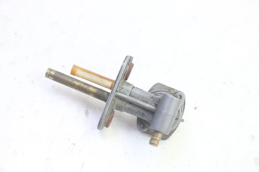 photo de KRANIK ZBIORNIKA YAMAHA TTR 125 (2000 - 2020) - Zbliżenie techniczne