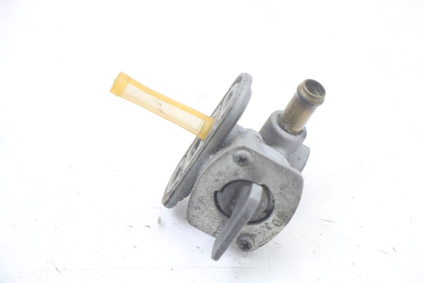 photo de KRANIK ZBIORNIKA YAMAHA FZS FAZER 600 (2001 - 2003) - Szczegół części