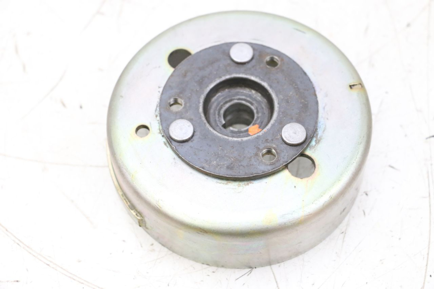 photo de ROTOR MBK BOOSTER SPIRIT NAKED 50 (2004 - 2017) - Zbliżenie techniczne