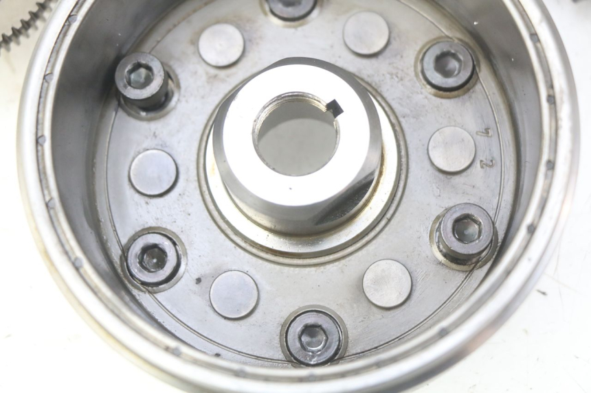 photo de ROTOR HONDA CBF 500 (2004 - 2007) - Szczegół części