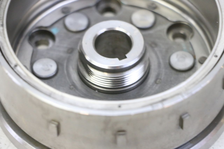 photo de ROTOR HONDA CBF 125 (2009 - 2015) - Punkty mocowania