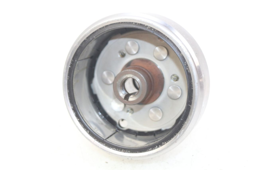 photo de ROTOR HONDA CM 125 (1983 - 2003) - Szczegół części