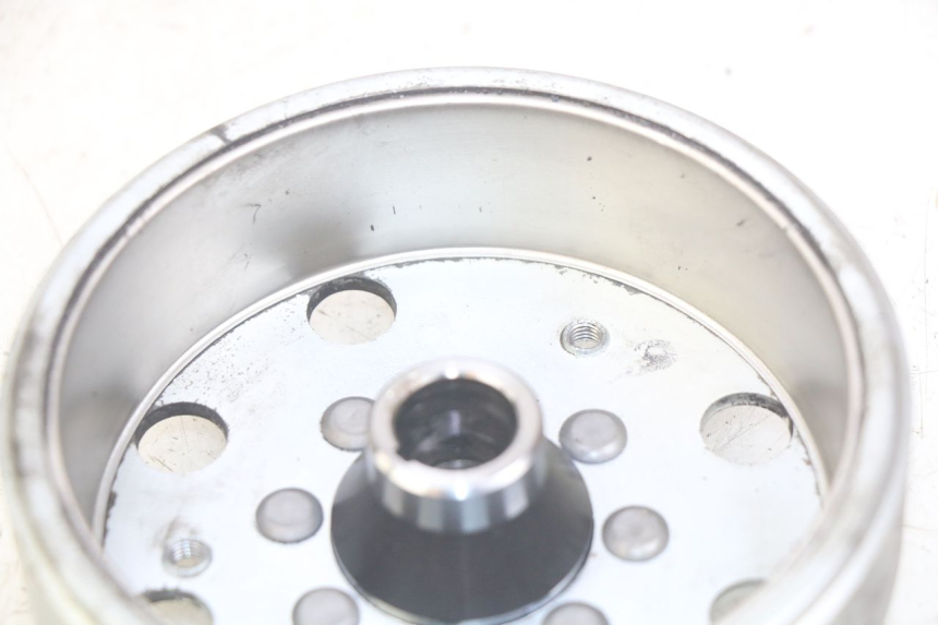 photo de ROTOR PIAGGIO NEW TYPHOON 50 (2018 - 2021) - Zoom stanu zużycia