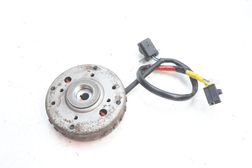 photo de ROTOR STATOR KYMCO AGILITY 16+ 4T 50 (2018 - 2023) - Szczegół części