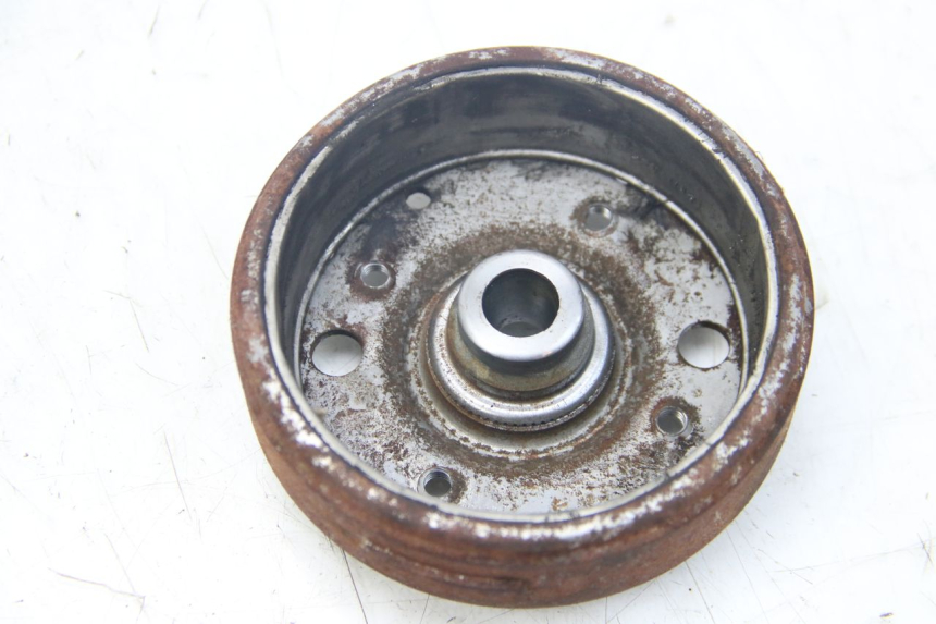 photo de ROTOR STATOR KYMCO AGILITY 4T 50 (2005 - 2018) - Zbliżenie techniczne