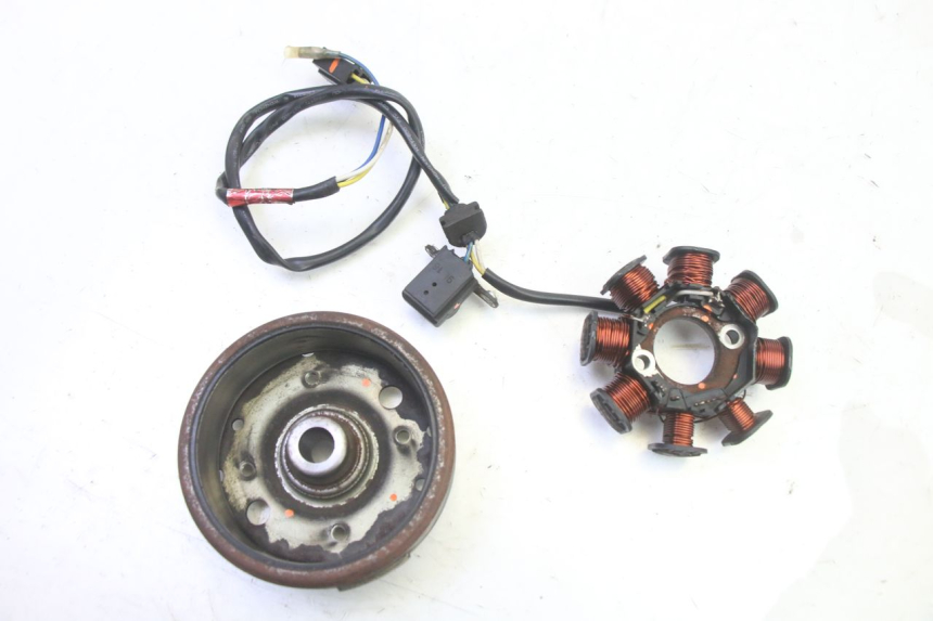 photo de ROTOR STATOR KYMCO AGILITY 4T 50 (2005 - 2018) - Szczegół części