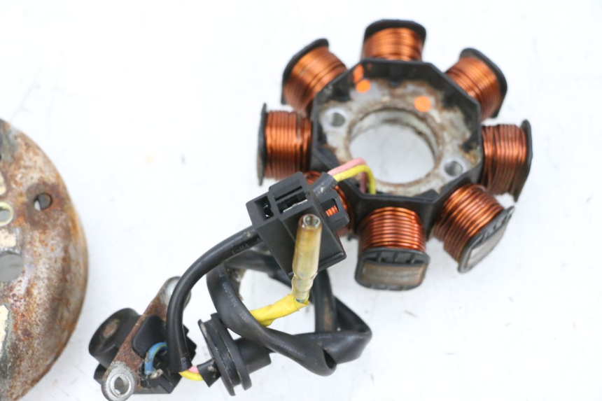 photo de ROTOR STATOR KYMCO AGILITY CITY 4T 50 (2008 - 2016) - Stan powierzchni