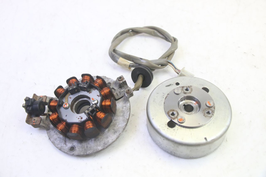 photo de ROTOR STATOR MBK BOOSTER SPIRIT 50 (2004 - 2017) - Widok główny