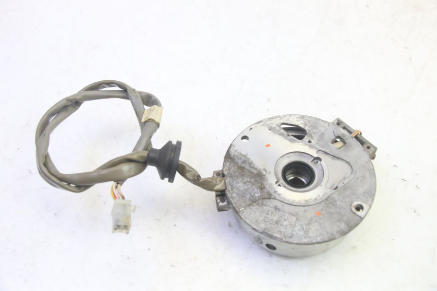 photo de ROTOR STATOR MBK BOOSTER SPIRIT 50 (2004 - 2017) - Zbliżenie techniczne