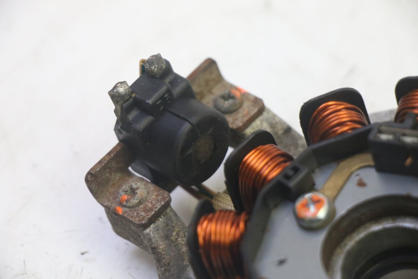 photo de ROTOR STATOR MBK BOOSTER SPIRIT 50 (2004 - 2017) - Punkty mocowania