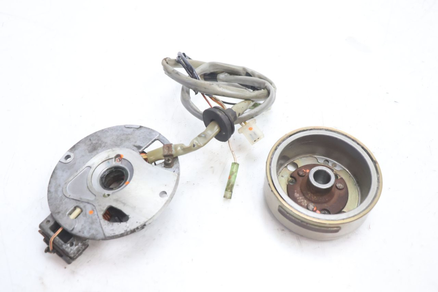 photo de ROTOR STATOR MBK BOOSTER SPIRIT 50 (1996 - 1999) - Szczegół części