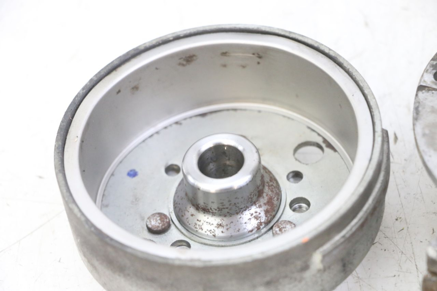 photo de ROTOR STATOR MBK BOOSTER SPIRIT NAKED 50 (2004 - 2017) - Widok ogólny