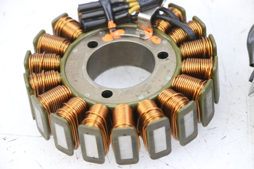 photo de ROTOR STATOR SUZUKI BURGMAN 125 (2007 - 2014) - Oznaczenia i referencje