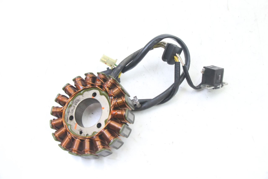 photo de ROTOR STATOR SUZUKI BURGMAN 125 (2007 - 2014) - Stan powierzchni