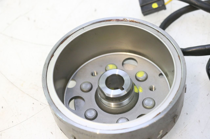 photo de ROTOR STATOR SUZUKI BURGMAN 125 (2007 - 2014) - Zdjęcie dodatkowe