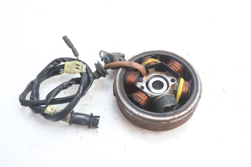 photo de ROTOR STATOR PEUGEOT BUXY 50 (1993 - 1998) - Inny kąt widzenia