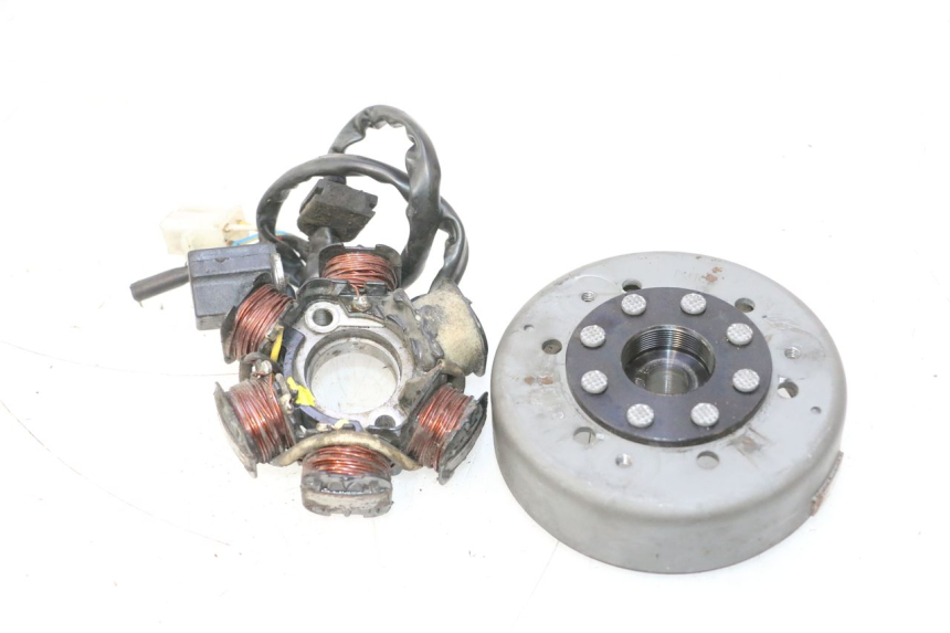 photo de ROTOR STATOR PEUGEOT CITYSTAR 2T 50 (2018 - 2021) - Widok główny