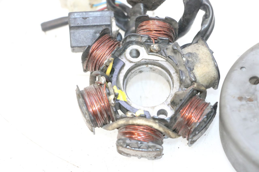 photo de ROTOR STATOR PEUGEOT CITYSTAR 2T 50 (2018 - 2021) - Oznaczenia i referencje