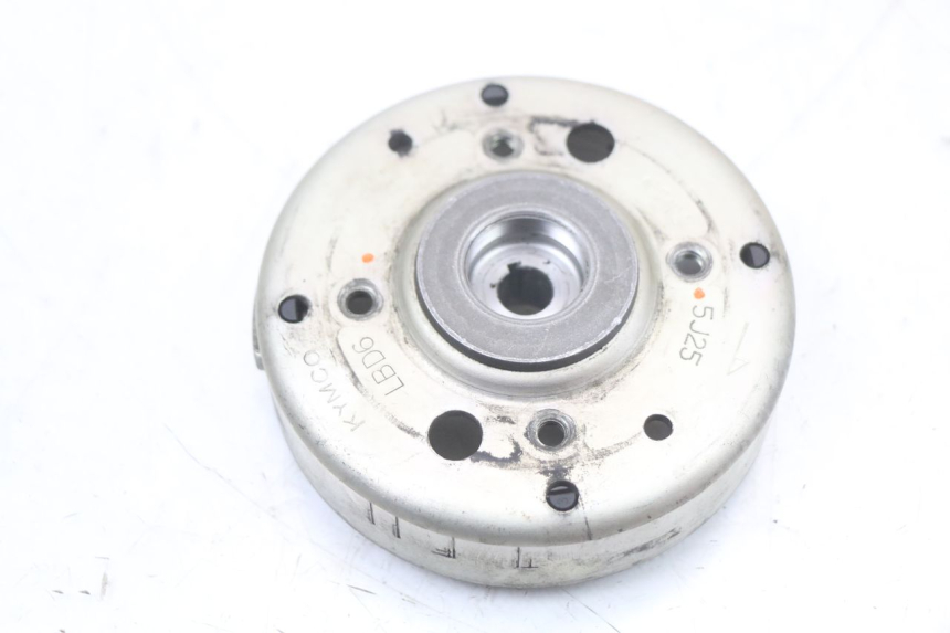 photo de ROTOR STATOR KYMCO DINK 4T 50 (2007 - 2018) - Zoom stanu zużycia