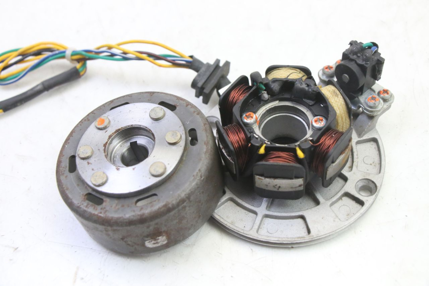 photo de ROTOR STATOR BSE DIRTBIKE PH10L 125 - Zbliżenie techniczne