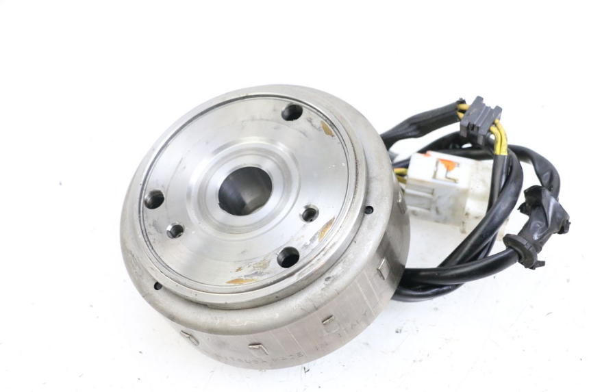 photo de ROTOR STATOR HONDA FES S-WING SWING ABS 125 (2007 - 2015) - Szczegół części