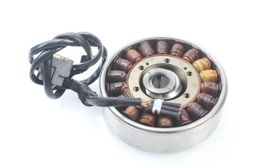 photo de ROTOR STATOR YAMAHA FJR ABS 1300 (2006 - 2012) - Szczegół części