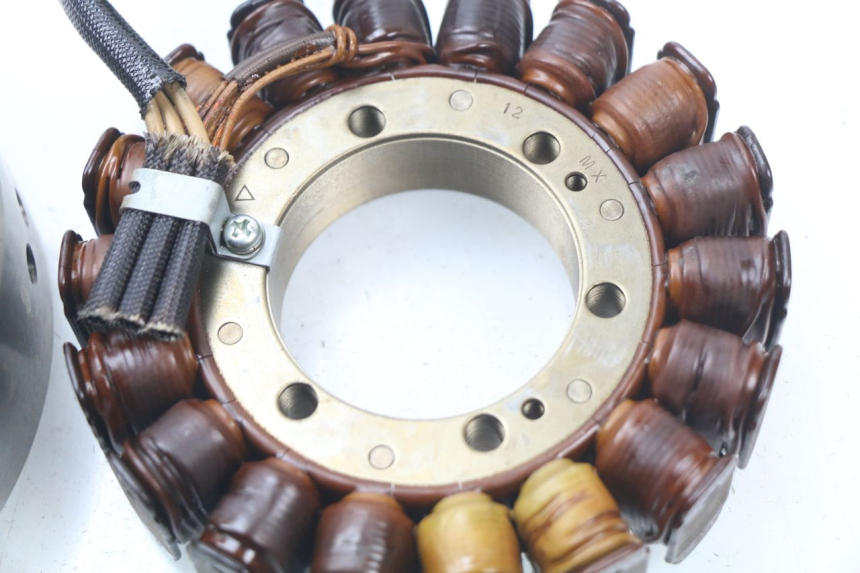 photo de ROTOR STATOR YAMAHA FJR ABS 1300 (2006 - 2012) - Inny kąt widzenia