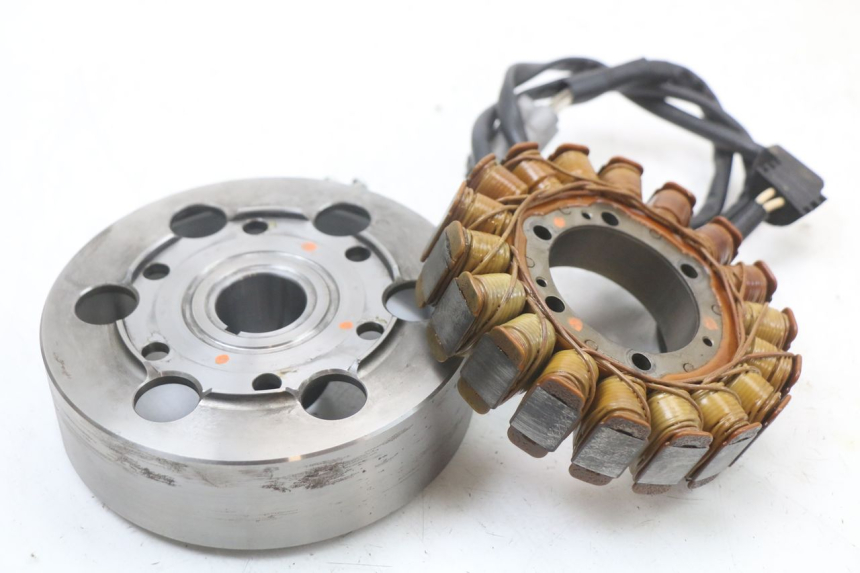 photo de ROTOR STATOR YAMAHA FJR ABS 1300 (2006 - 2012) - Widok główny