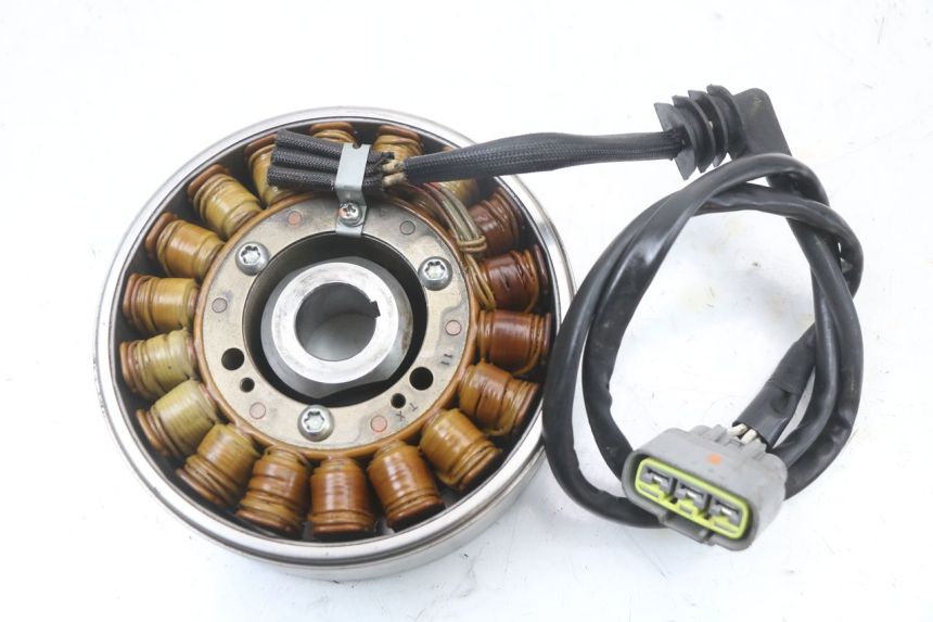 photo de ROTOR STATOR YAMAHA FJR ABS 1300 (2006 - 2012) - Zoom stanu zużycia