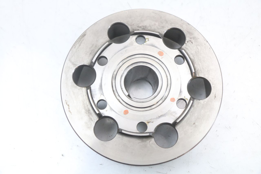 photo de ROTOR STATOR YAMAHA FJR ABS 1300 (2006 - 2012) - Zbliżenie techniczne