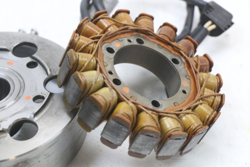 photo de ROTOR STATOR YAMAHA FJR ABS 1300 (2006 - 2012) - Oznaczenia i referencje