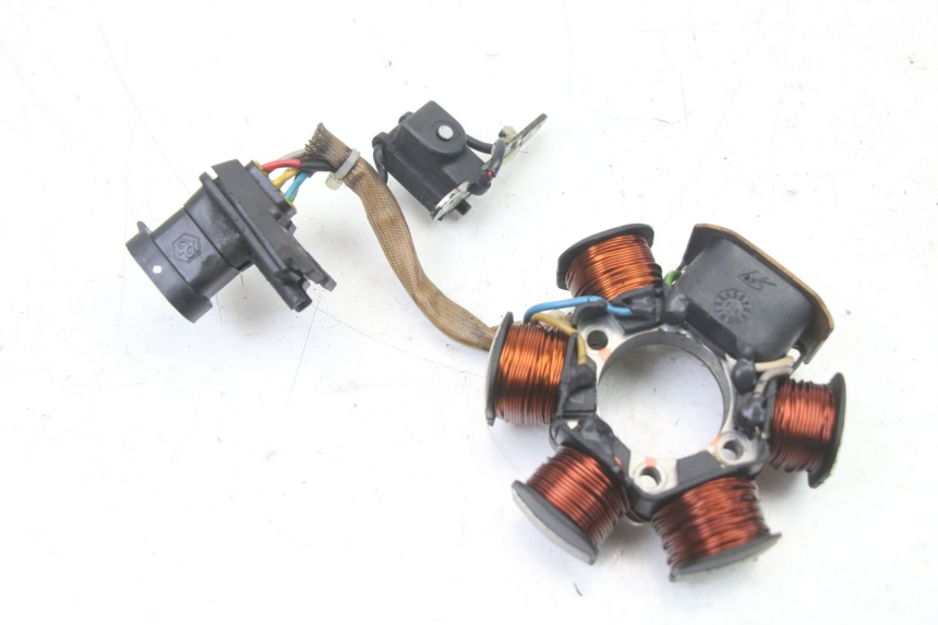 photo de ROTOR STATOR PIAGGIO FLY 2T 50 (2004 - 2017) - Punkty mocowania
