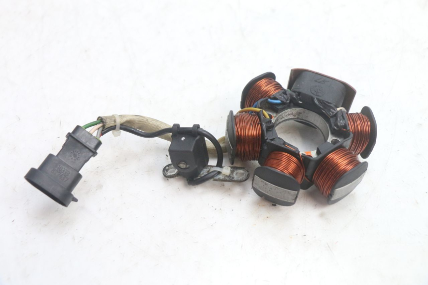 photo de ROTOR STATOR PIAGGIO FLY 2T 50 (2004 - 2017) - Zbliżenie techniczne