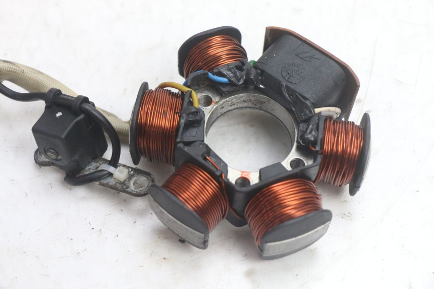 photo de ROTOR STATOR PIAGGIO FLY 2T 50 (2004 - 2017) - Widok ogólny