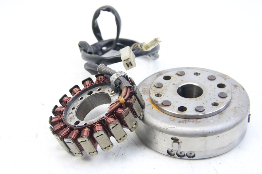 photo de ROTOR STATOR YAMAHA FZS FAZER 600 (1998 - 2001) - Widok główny