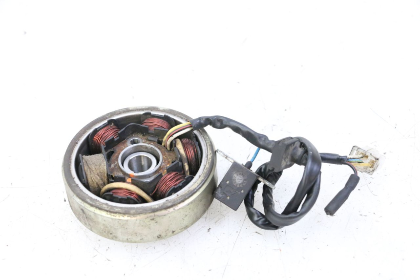 photo de ROTOR STATOR PEUGEOT KISBEE 2T 50 (2010 - 2017) - Inny kąt widzenia