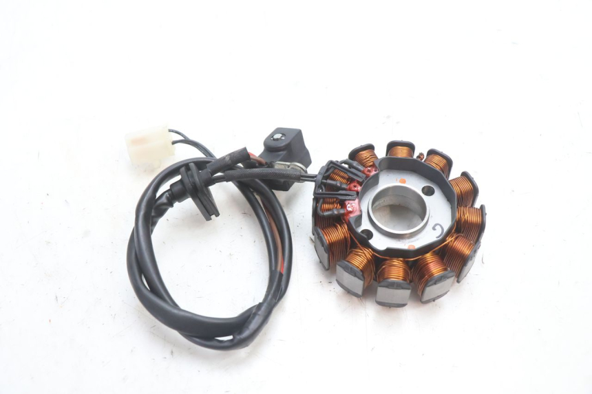 photo de ROTOR STATOR PEUGEOT KISBEE 2T 50 (2018 - 2022) - Zbliżenie techniczne