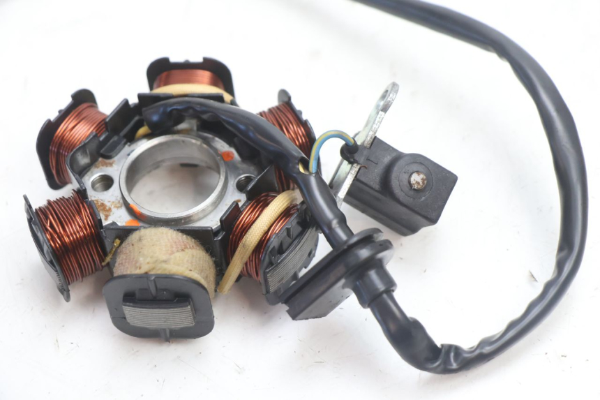 photo de ROTOR STATOR PEUGEOT KISBEE 2T 50 (2010 - 2017) - Widok ogólny
