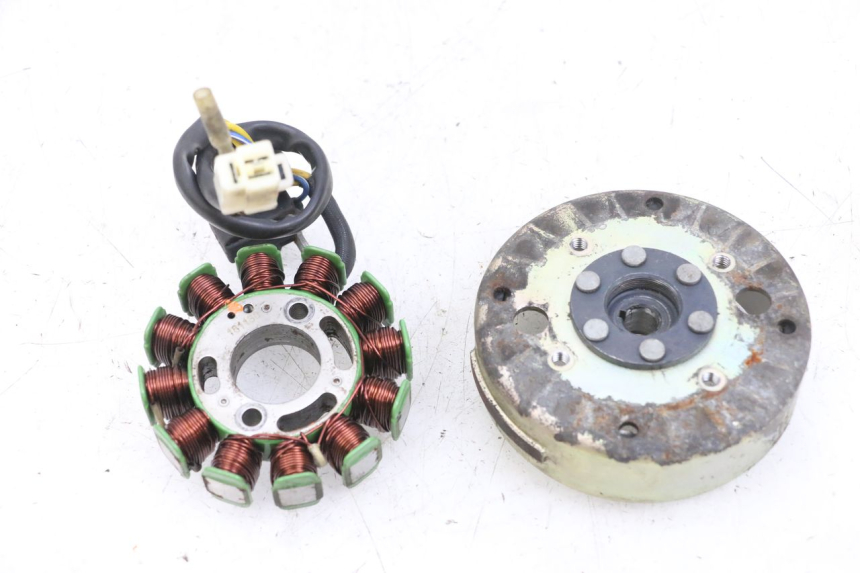 photo de ROTOR STATOR PEUGEOT KISBEE 4T 50 (2018 - 2022) - Widok główny