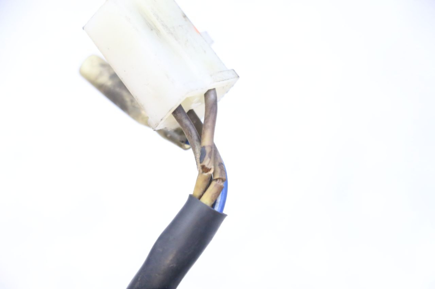 photo de ROTOR STATOR PEUGEOT KISBEE 4T 50 (2018 - 2022) - Zoom stanu zużycia