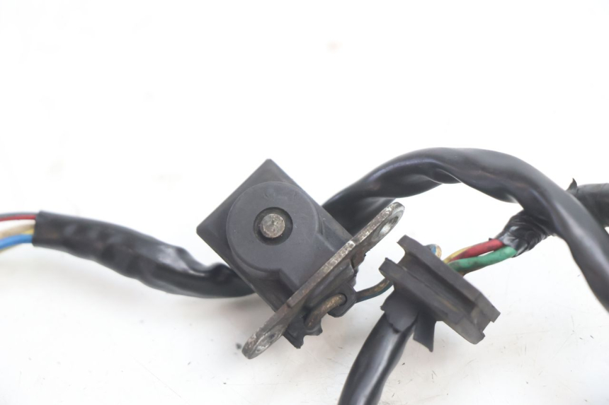 photo de ROTOR STATOR PEUGEOT KISBEE 4T 50 (2010 - 2017) - Punkty mocowania