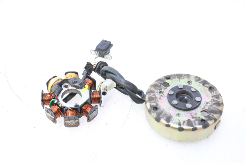 photo de ROTOR STATOR PEUGEOT KISBEE 4T 50 (2010 - 2017) - Widok główny