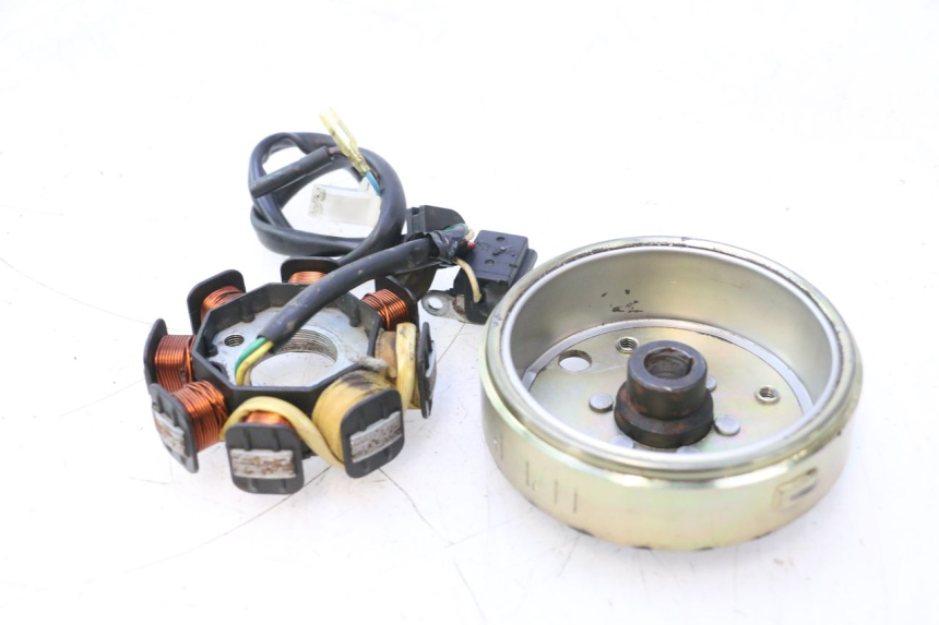 photo de ROTOR STATOR PEUGEOT KISBEE 4T 50 (2010 - 2017) - Zoom stanu zużycia