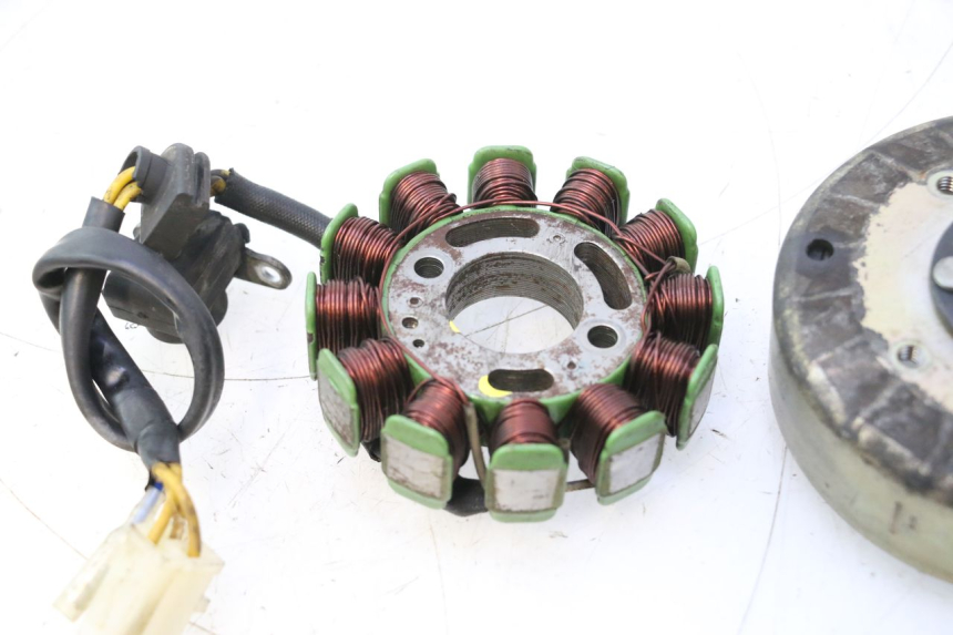 photo de ROTOR STATOR PEUGEOT KISBEE 4T 50 (2018 - 2022) - Oznaczenia i referencje