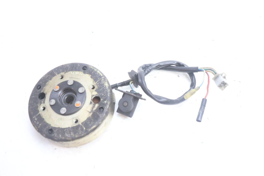photo de ROTOR STATOR PEUGEOT KISBEE 4T 50 (2010 - 2017) - Zoom stanu zużycia