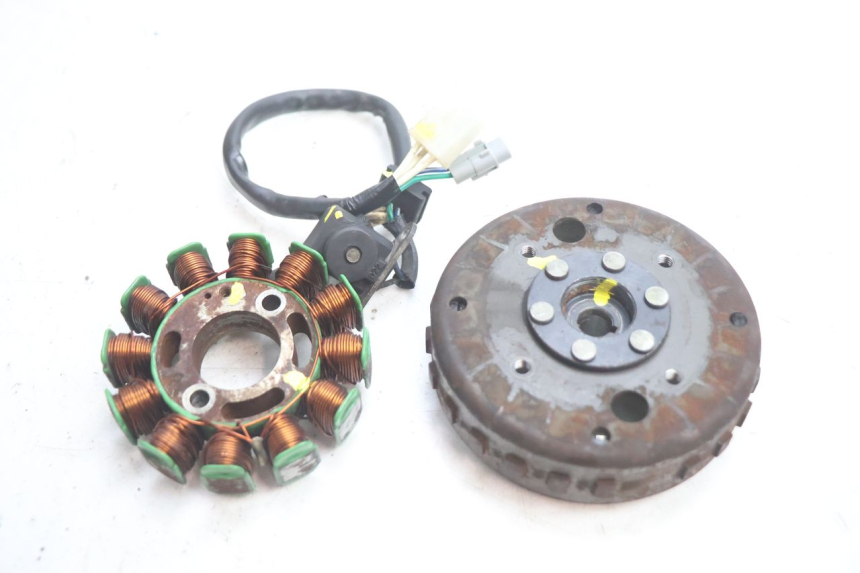 photo de ROTOR STATOR PEUGEOT KISBEE 4T 50 (2018 - 2022) - Widok główny