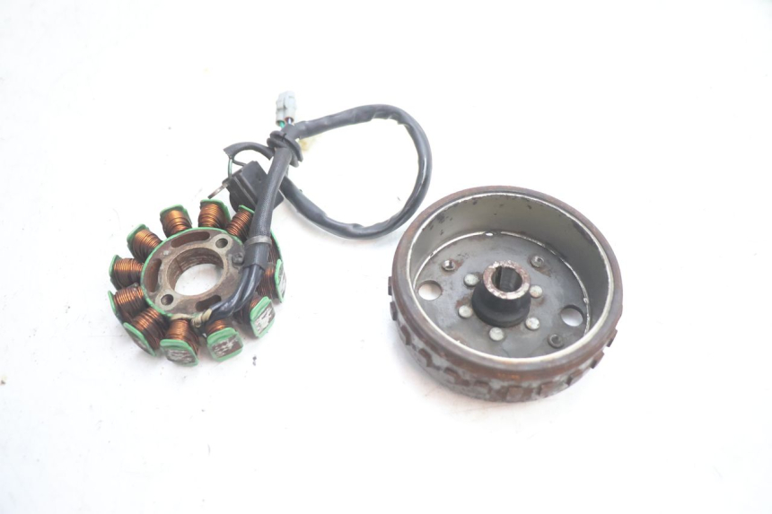 photo de ROTOR STATOR PEUGEOT KISBEE 4T 50 (2018 - 2022) - Szczegół części