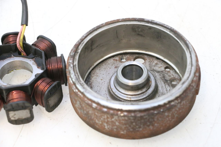 photo de ROTOR STATOR KYMCO LIKE 125 (2009 - 2016) - Punkty mocowania